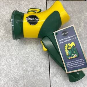 Miracle-Gro Liquid Fertilizer Garden Hose Sprayer 4 Spray Settings Brand New